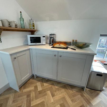 Lees Lookout Holt ,2 Bedroom Luxury Apartment With Private Parking Exterior foto