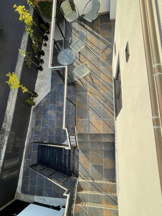 Lees Lookout Holt ,2 Bedroom Luxury Apartment With Private Parking Exterior foto